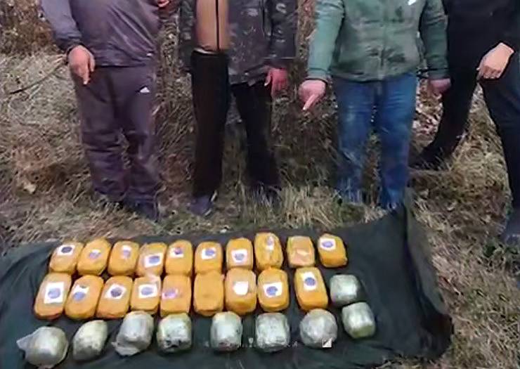 Тошкент икки киши 19 кило гиёҳванд модда билан ушланди